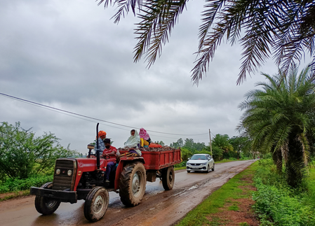 112 rural districts in India cross threshold of per capita income of ,000: Report