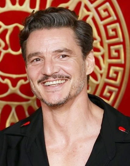 Pedro Pascal slams J.K. Rowling’s views on transgender community once again Pedro Pascal slams J.K. Rowling’s views on transgender community once again