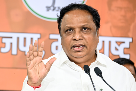 महाराष्ट्र आशीष शेलार का ठाकरे ब्रदर्स पर हमला, कहा- सिर्फ घर बैठकर करते हैं राजनीति महाराष्ट्र आशीष शेलार का ठाकरे ब्रदर्स पर हमला, कहा- सिर्फ घर बैठकर करते हैं राजनीति
