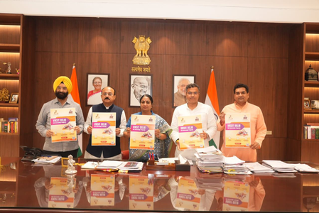 Delhi CM launches 3-month government internship programme for youth Delhi CM launches 3-month government internship programme for youth