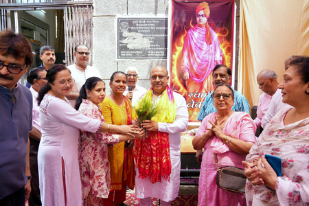 Delhi Assembly Speaker pays tribute to Swami Vivekananda