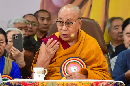 Bad weather delays Dalai Lama’s departure from Leh Bad weather delays Dalai Lama’s departure from Leh