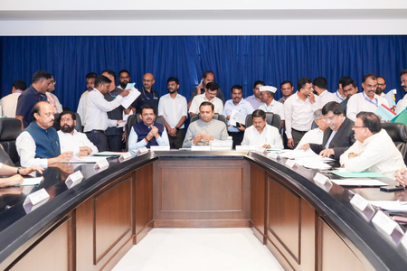Comprehensive plan needed to solve problems of Hinjewadi IT park residents: Maha CM
