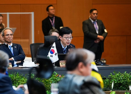 At ASEAN meetings, Japan, pushes for North Korea dialogue At ASEAN meetings, Japan, pushes for North Korea dialogue