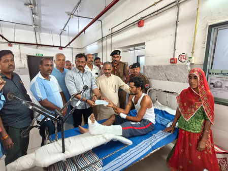 Vadodara bridge collapse: Gujarat govt disburses Rs 62 lakh assistance to victims