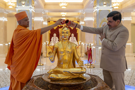 MP CM visits BAPS Hindu temple in Abu Dhabi, deeply moved with its divine splendour