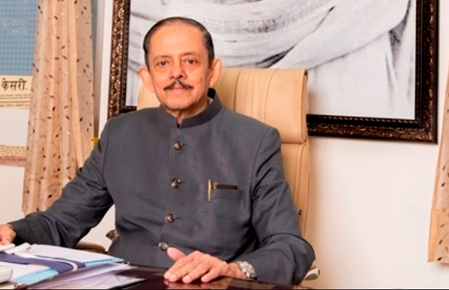 लोकमान्य तिलक के परपोते दीपक तिलक का निधन, सीएम देवेंद्र फडणवीस ने जताया शोक लोकमान्य तिलक के परपोते दीपक तिलक का निधन, सीएम देवेंद्र फडणवीस ने जताया शोक