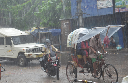 Bihar: Heavy rains trigger floods in Munger and Gaya districts, disrupting traffic Bihar: Heavy rains trigger floods in Munger and Gaya districts, disrupting traffic