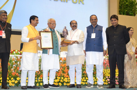 छत्तीसगढ़ के सात शहरों को मिला राष्ट्रीय स्वच्छता सम्मान, राष्ट्रपति मुर्मू ने किया सम्मानित