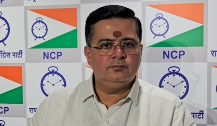 छांगुर बाबा एक विवादास्पद धर्म प्रचारक, जो लंबे समय से धर्मांतरण में लिप्त : आनंद परांजपे