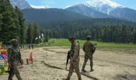अमेरिका ने पाक समर्थित 'टीआरएफ' को घोषित किया आतंकी संगठन, पहलगाम हमले का माना जिम्मेदार अमेरिका ने पाक समर्थित 'टीआरएफ' को घोषित किया आतंकी संगठन, पहलगाम हमले का माना जिम्मेदार