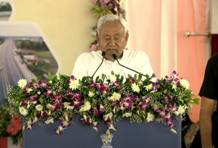 एनडीए सरकार में बिहार का तेजी से विकास, पिछली सरकार ने कुछ नहीं किया सीएम नीतीश कुमार एनडीए सरकार में बिहार का तेजी से विकास, पिछली सरकार ने कुछ नहीं किया सीएम नीतीश कुमार
