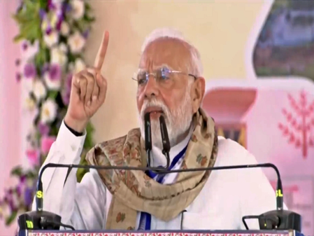 PM Modi in Motihari outlines Centre's vision for developed Bihar; lays, inaugurates Rs 7,217cr-worth projects (Ld)