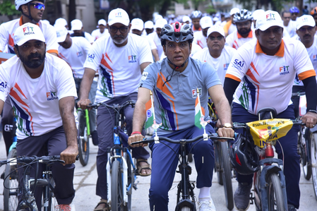 Mansukh Mandaviya to lead Fit India Sundays on Cycle in Varanasi to combat youth addiction