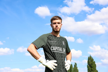 Luton Town sign Tottenham goalkeeper Josh Keeley