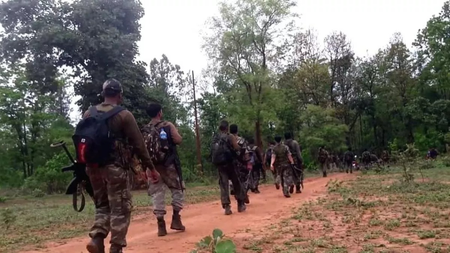 बिहार नक्सल विरोधी अभियान में पुलिस को बड़ी कामयाबी, विस्फोटक और हथियार बरामद