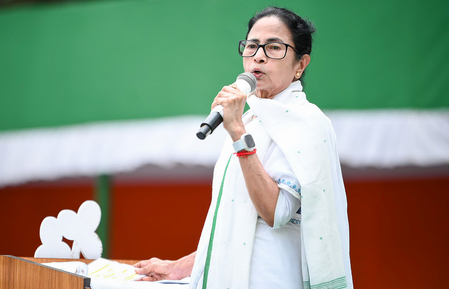 सीएम ममता ने भाजपा पर बंगाली भाषियों के उत्पीड़न का आरोप लगाया