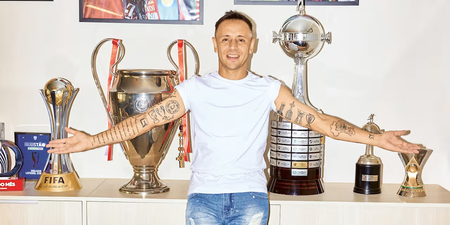 Ex-Bayern defender Rafinha calls time on career