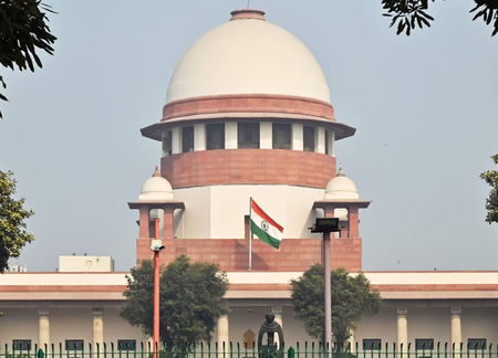 कांवड़ यात्रा मार्ग पर क्यूआर कोड का आदेश लागू रहेगा, सुप्रीम कोर्ट ने फिलहाल रोक से इनकार किया कांवड़ यात्रा मार्ग पर क्यूआर कोड का आदेश लागू रहेगा, सुप्रीम कोर्ट ने फिलहाल रोक से इनकार किया