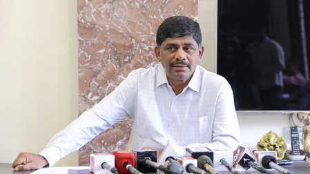 There's an attempt to trap us: K'taka Deputy CM Shivakumar's brother Suresh