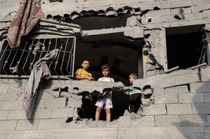 UN humanitarians warn last lifelines collapsing in Gaza