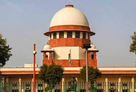 छात्रों को डोमिसाइल लाभ से नहीं करें वंचित, सुप्रीम कोर्ट ने तेलंगाना सरकार को जारी किया नोटिस छात्रों को डोमिसाइल लाभ से नहीं करें वंचित, सुप्रीम कोर्ट ने तेलंगाना सरकार को जारी किया नोटिस