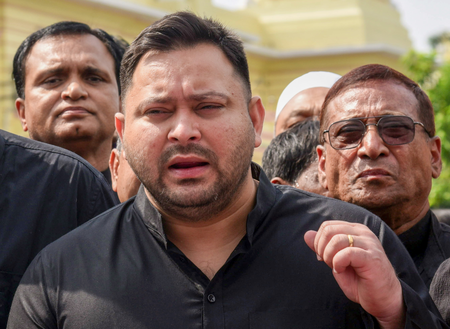 Tejashwi's call for boycotting Bihar polls finds resonance, lawmakers train guns at ECI 
