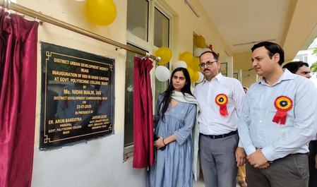 J&K: Deputy Commissioner Reasi inaugurates ‘Didi Ki Rasoi’ canteen to empower women