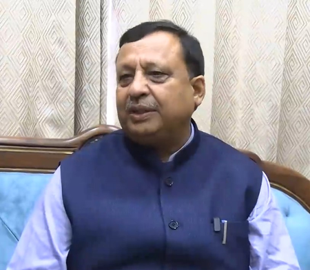 हिमाचल की कांग्रेस सरकार वित्तीय स्थिति से ध्यान भटकाने के लिए जॉब ट्रेनी पॉलिसी लाई वीरेंद्र कंवर हिमाचल की कांग्रेस सरकार वित्तीय स्थिति से ध्यान भटकाने के लिए जॉब ट्रेनी पॉलिसी लाई वीरेंद्र कंवर