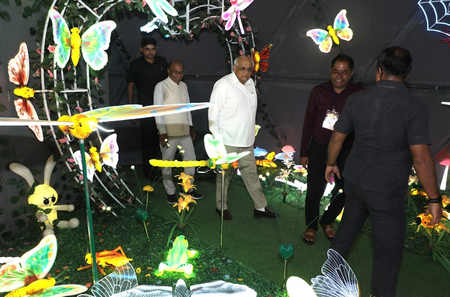 मुख्यमंत्री भूपेंद्र पटेल ने अहमदाबाद में पुनर्विकसित बाल वाटिका का किया लोकार्पण