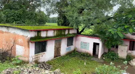 Dilapidated school building in MP's Rajgarh requires immediate repairs to avoid Jhalawar-like episode