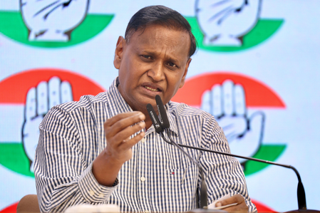 उदित राज का दावा, जदयू की सीटें कम करना चाहते हैं चिराग पासवान उदित राज का दावा, जदयू की सीटें कम करना चाहते हैं चिराग पासवान