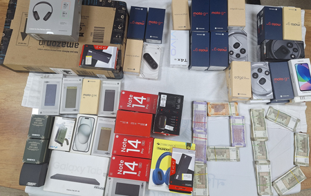 Kolkata Police arrest four in cyber fraud case, recover items worth Rs 17 lakh