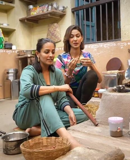 'Chhoriyan Chali Gaon': Will Anita Hassanandani & Reha Sukheja pass in the Chulha task? Find out 'Chhoriyan Chali Gaon': Will Anita Hassanandani & Reha Sukheja pass in the Chulha task? Find out