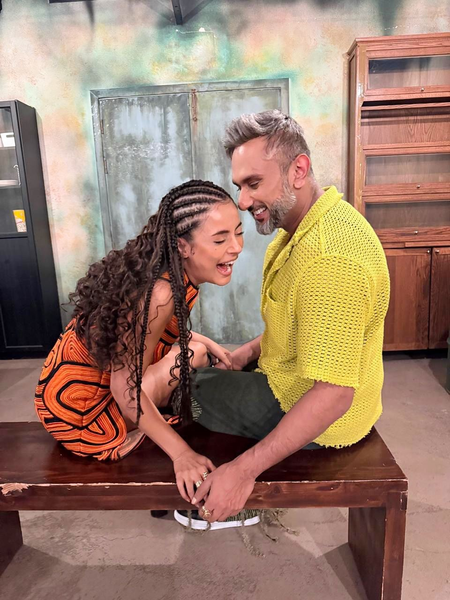 ‘Jatti’ Shehnaaz channels her inner Jamaican for ‘Ikk Kudi’ promotional song with Honey Singh ‘Jatti’ Shehnaaz channels her inner Jamaican for ‘Ikk Kudi’ promotional song with Honey Singh