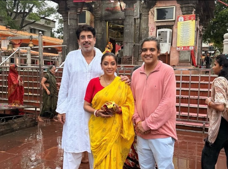 शिव भक्ति में डूबीं रूपाली गांगुली, पूजा-अर्चना कर नंदी के कान में कही दिल की बात