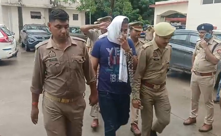 आगरा धर्मांतरण केस : कोर्ट ने 6 आरोपियों को भेजा जेल, चार की पुलिस रिमांड मंजूर