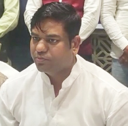 60 सीटों पर चुनाव लड़ेगी वीआईपी, सीट को लेकर महागठबंधन में कोई विवाद नहीं मुकेश सहनी 60 सीटों पर चुनाव लड़ेगी वीआईपी, सीट को लेकर महागठबंधन में कोई विवाद नहीं मुकेश सहनी