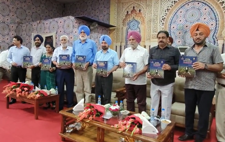 पंजाब : पूर्व डीजीपी ने राज्य में नशे से युवाओं की बर्बादी पर चिंता जताई
