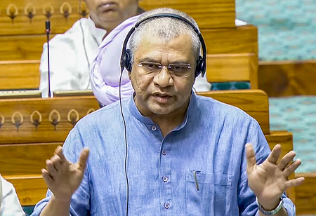 Rs 1.15 lakh crore sanctioned for Railway multi-tracking projects in last 3 years: Minister