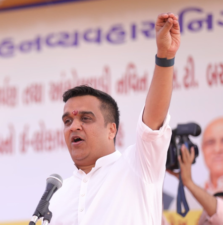 गुजरात एटीएस ने अल-कायदा की महिला आतंकी को किया गिरफ्तार, हर्ष संघवी ने सराहा