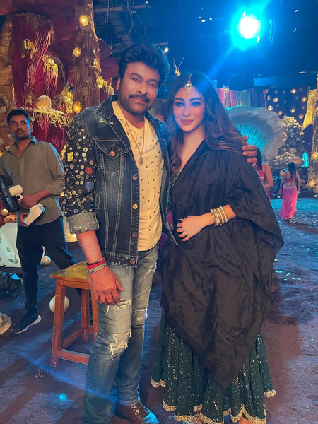 Mouni Roy thanks Chiranjeevi for his 'kindness & biriyani' during Vishwambhara shoot