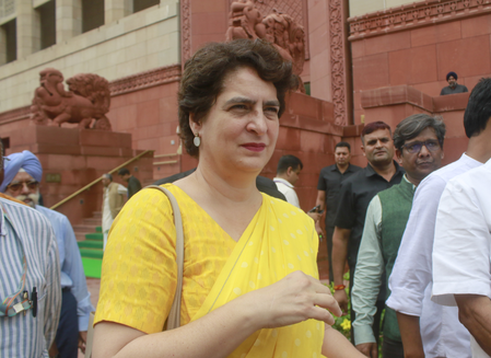कौन सच्चा भारतीय है, कौन नहीं, राहुल गांधी पर कोर्ट की टिप्पणी पर प्रियंका का रिएक्शन कौन सच्चा भारतीय है, कौन नहीं, राहुल गांधी पर कोर्ट की टिप्पणी पर प्रियंका का रिएक्शन