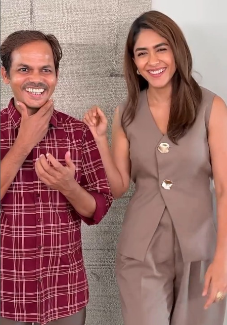 मृणाल ठाकुर ने कुक को सिखाया 'द पो पो सॉन्ग' का हुक स्टेप, फराह खान बोलीं- 'ये तो जॉलाइन एक्सरसाइज'