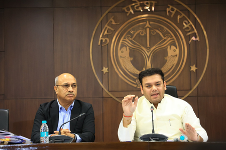 'बंद नहीं होंगे विद्यालय, न कोई पद समाप्त होगा', स्कूलों के मर्जर पर बेसिक शिक्षा मंत्री की दो टूक