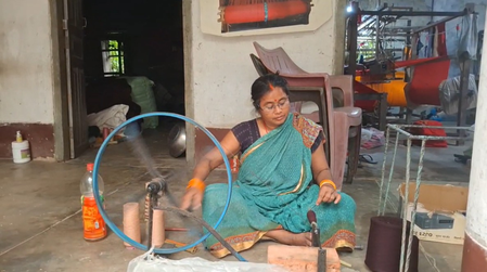 बिहार : प्राथमिक ऊन बुनकर सहयोग समिति ने महिलाओं को बनाया आत्मनिर्भर
