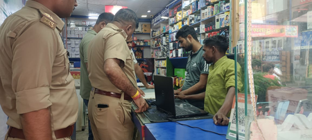 नोएडा में ऑपरेशन तलाश शुरू, फर्जी सिम कार्ड और साइबर अपराधों पर लगेगी लगाम