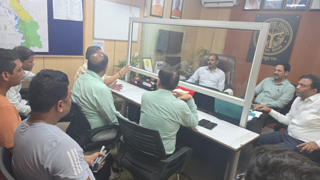 नोएडा: 10 अगस्त तक बसों को मानकों के अनुरूप करना अनिवार्य, 11 से चलेगा विशेष अभियान