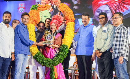 Maha CM Fadnavis felicitates Chess World Cup winner Divya Deshmukh; awards 3 cr cash reward