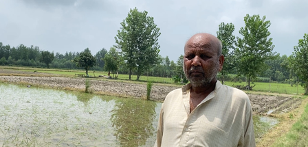 किसान सम्मान निधि की रकम मिलते ही खिल उठे किसानों के चेहरे, पीएम मोदी का जताया आभार किसान सम्मान निधि की रकम मिलते ही खिल उठे किसानों के चेहरे, पीएम मोदी का जताया आभार